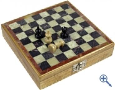 Handgemachtes Schachspiel aus Speckstein, klein